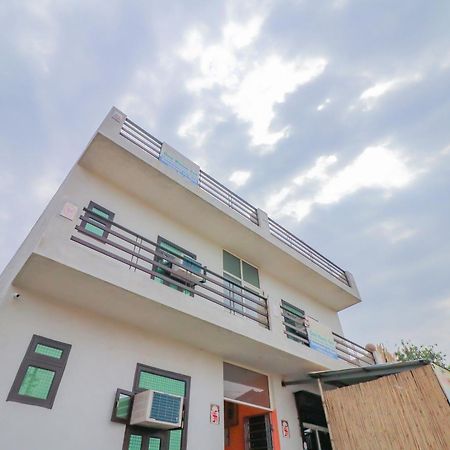 Hotel O Bhardwaj Guest House Garhi Harsaru Εξωτερικό φωτογραφία