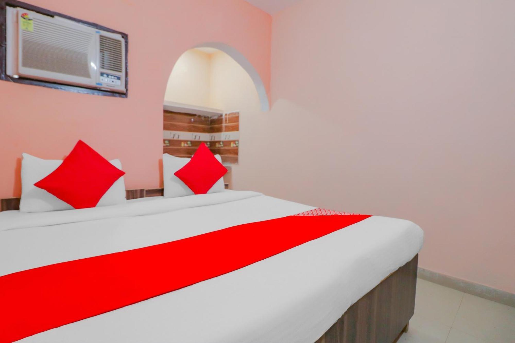 Hotel O Bhardwaj Guest House Garhi Harsaru Εξωτερικό φωτογραφία