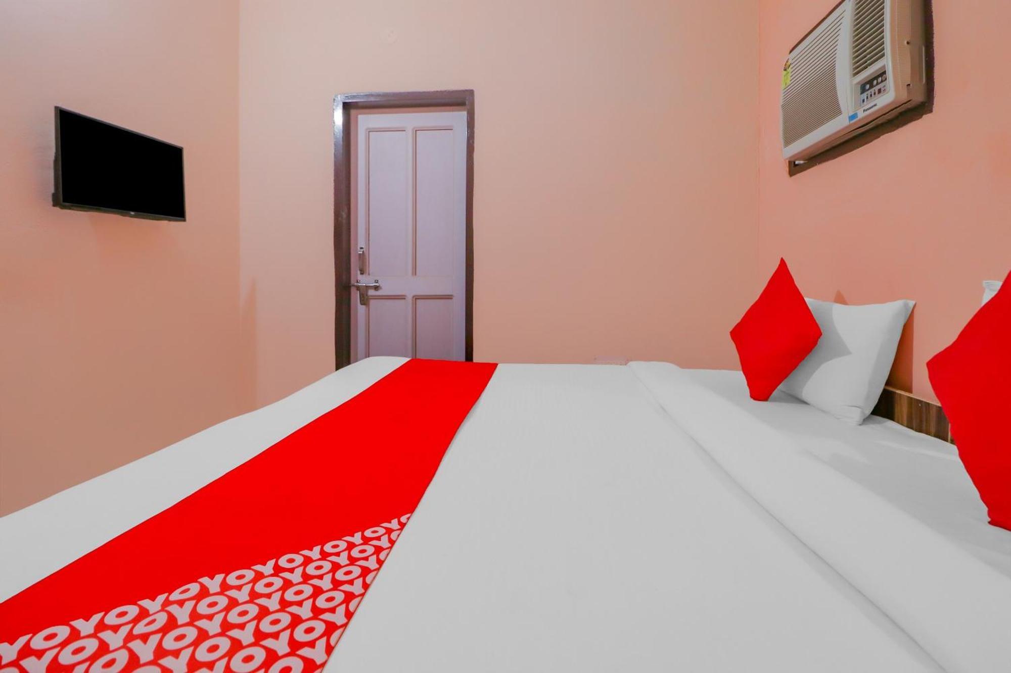 Hotel O Bhardwaj Guest House Garhi Harsaru Εξωτερικό φωτογραφία
