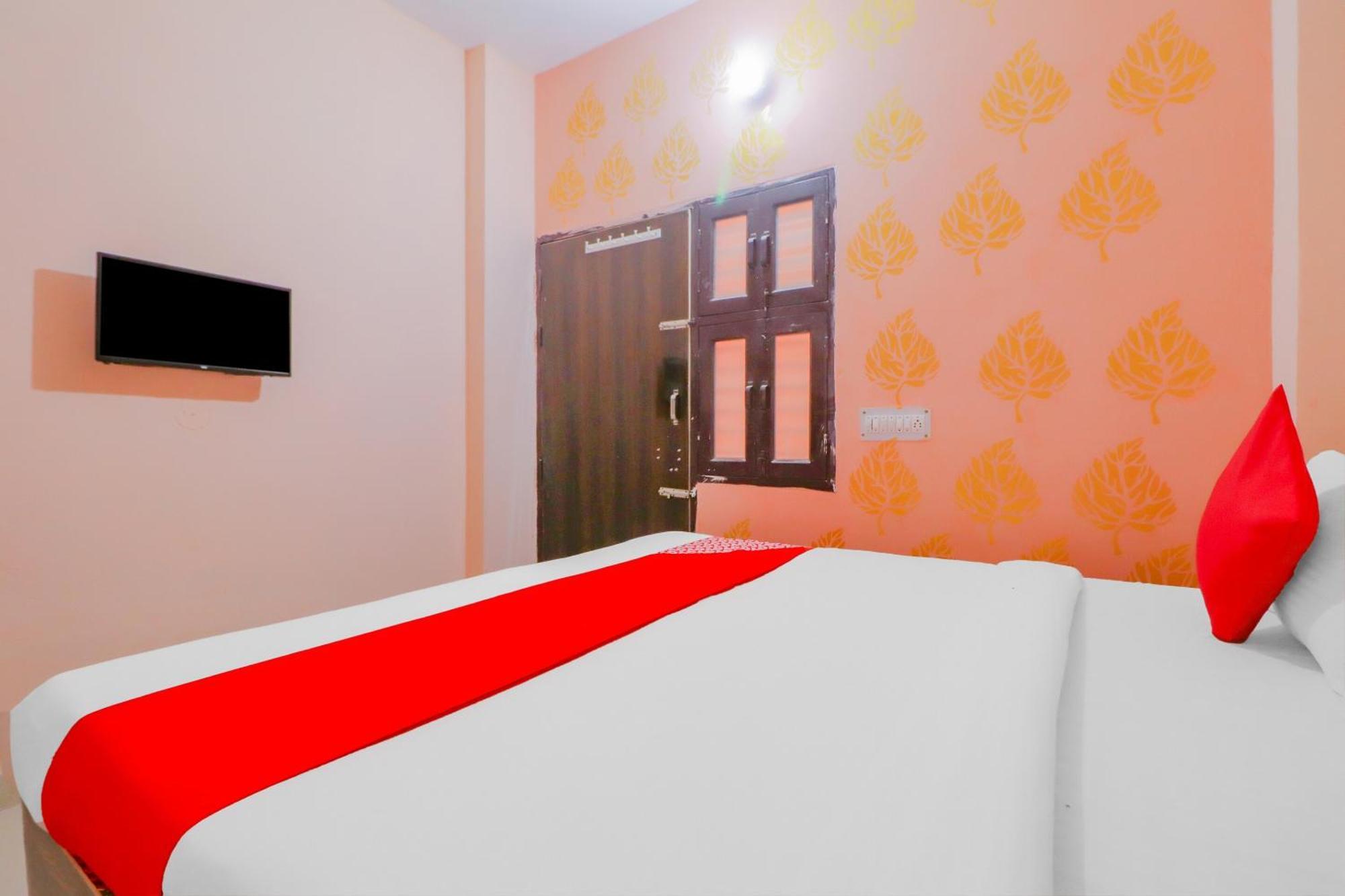 Hotel O Bhardwaj Guest House Garhi Harsaru Εξωτερικό φωτογραφία