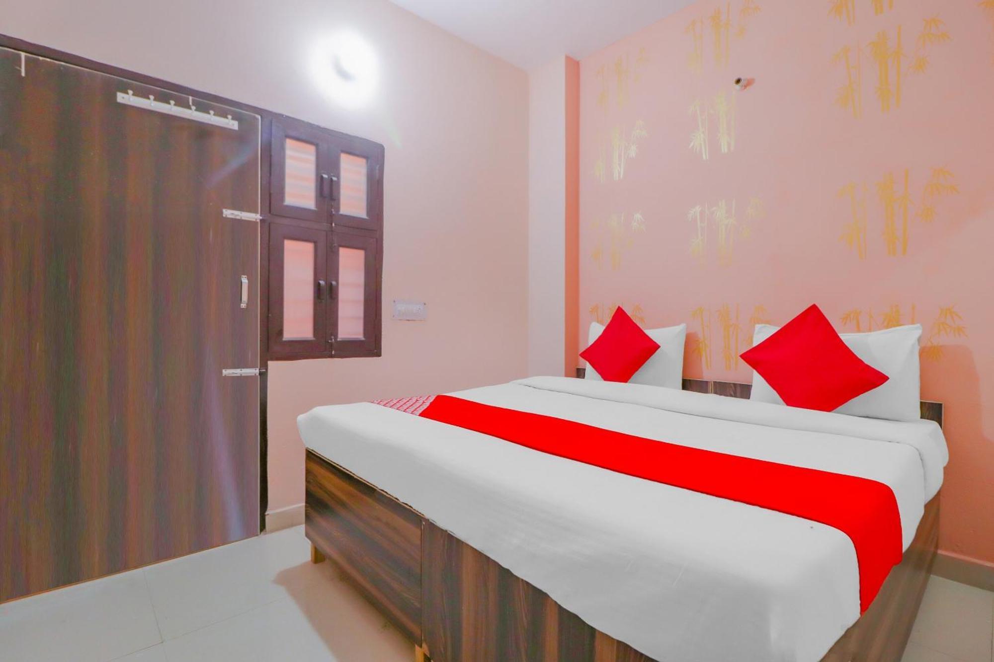 Hotel O Bhardwaj Guest House Garhi Harsaru Εξωτερικό φωτογραφία